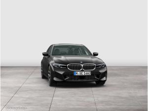 BMW 330 330i xDrive MSport DA ACC PA+ HuD AdapLED 19 LMR