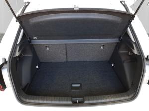 Skoda Fabia Balance 1.0TSI DSG Navi Kamera ACC LenkHz