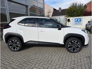 Toyota Yaris Cross 1.5l Hybrid Teamplayer NG26 Neues Modell ! Kurzfristig verfügbar!