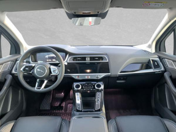 Foto - Jaguar I-Pace EV400 S Panorama