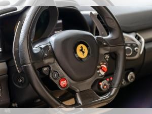 Ferrari 458 Spider *Cabriolet*