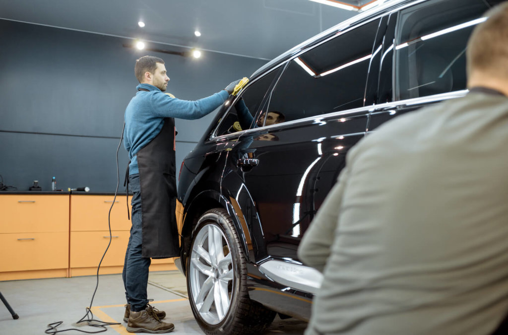 Autoaufbereitung: Preise & Tipps zur professionellen Autoreinigung!