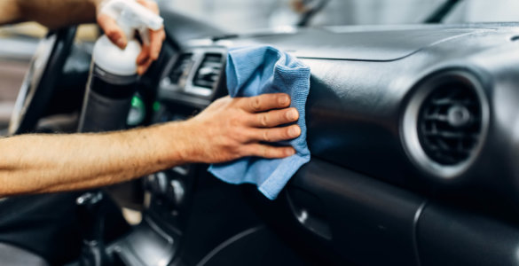 Autopflege: Geld und Zeit sparen mit diesen Autowäsche-Tipps