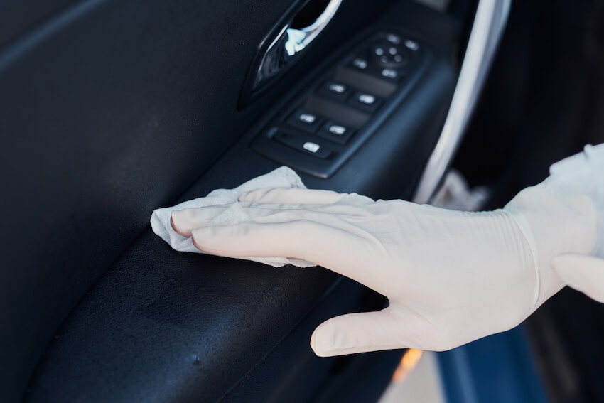 Innenraumpflege im Auto: 8 Schritte für ein sauberes Innenleben