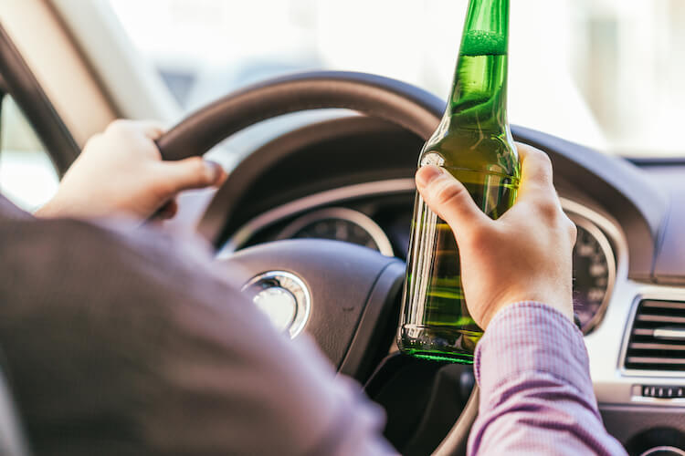 alkoholkonsum bei autofahrt